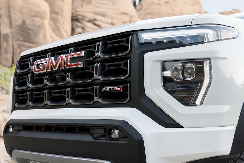 Select GMC Canyon AT4 GMC Canyon AT4