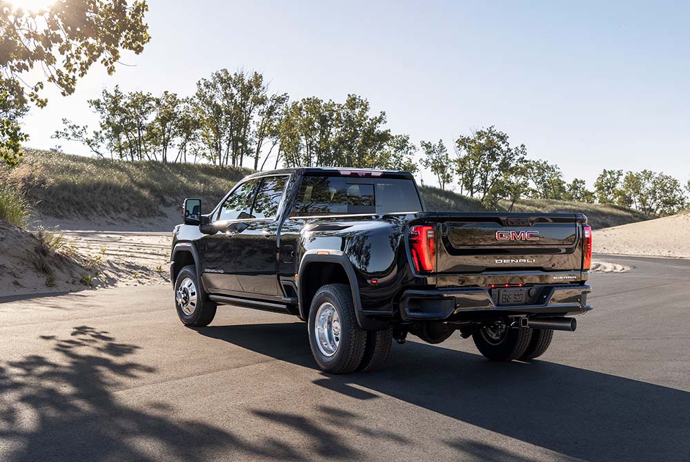 GMC Sierra 3500 HD Denali